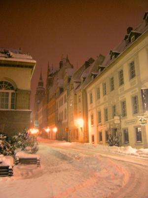 Winterabend in Halle an der Saale - Wolfgang Bergter - Array auf Array - Array - Winterabend in Halle an der Saale - Wolfgang Bergter - Array auf Array - Array -