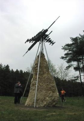 Denk- und Mahnmal zum 25-jährigen Bestehen der Bür - . Angerer der Ältere - Array auf - Array - Denk- und Mahnmal zum 25-jährigen Bestehen der Bür - . Angerer der Ältere - Array auf - Array -