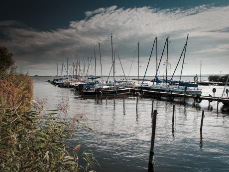 Yachthafen - Michael Guntenhöner - Array auf - Array - Yachthafen - Michael Guntenhöner - Array auf - Array -